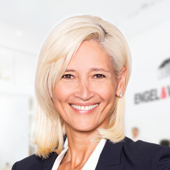 Engel & Volkers Montreal - Leïla Serrhini
